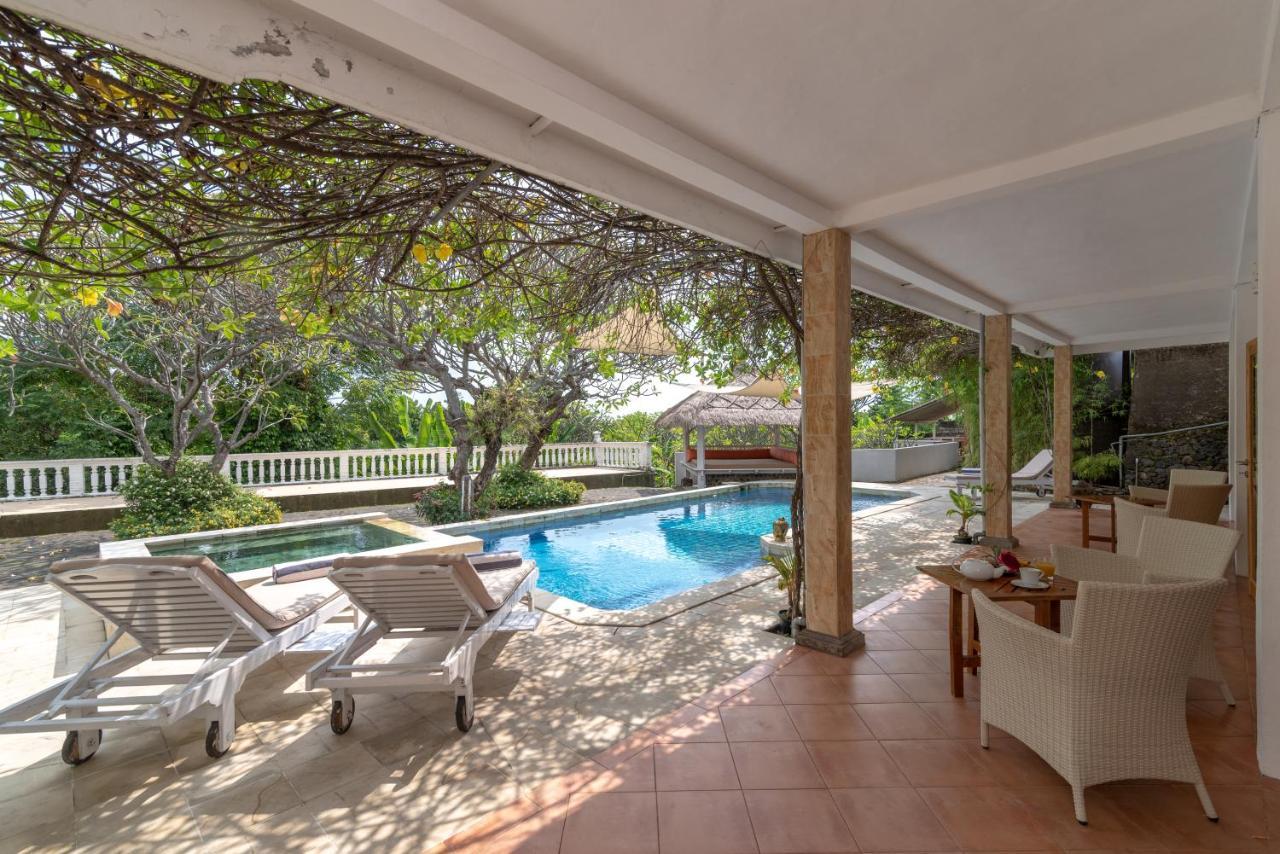 Villa Dinding Batu Сингараджа Экстерьер фото