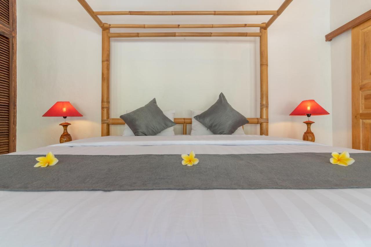 Villa Dinding Batu Сингараджа Экстерьер фото